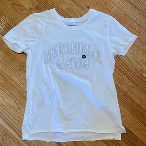 Juniors New Abercrombie & Fitch short sleeve T